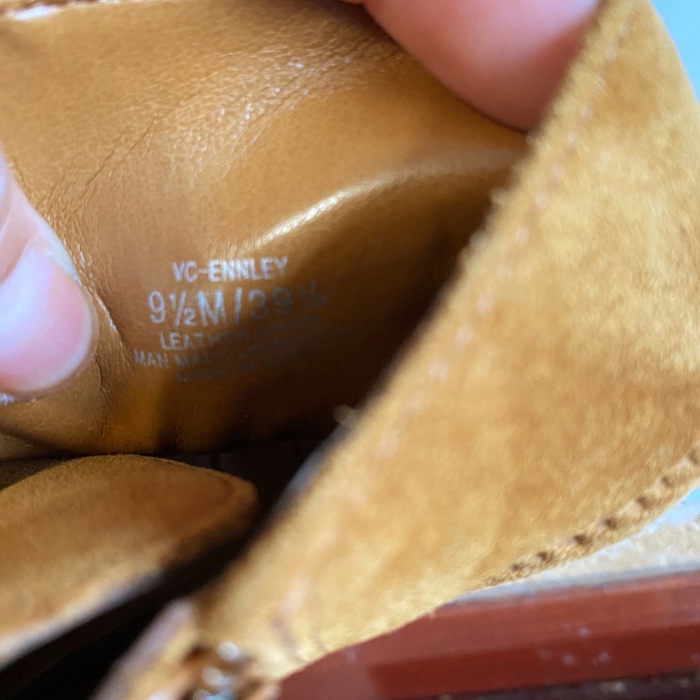 Vince Camuto Tan Ankle Booties - Picture 10 of 12